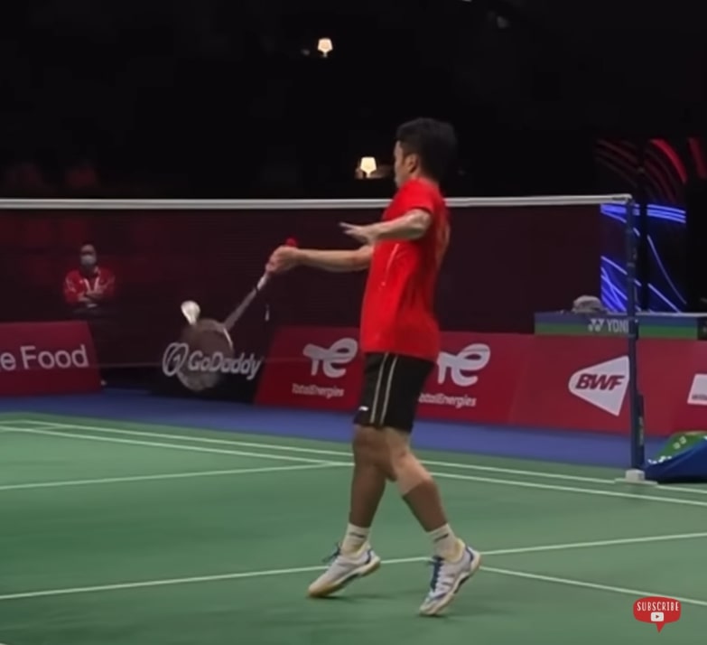 Anthony Ginting deceptive return of serve