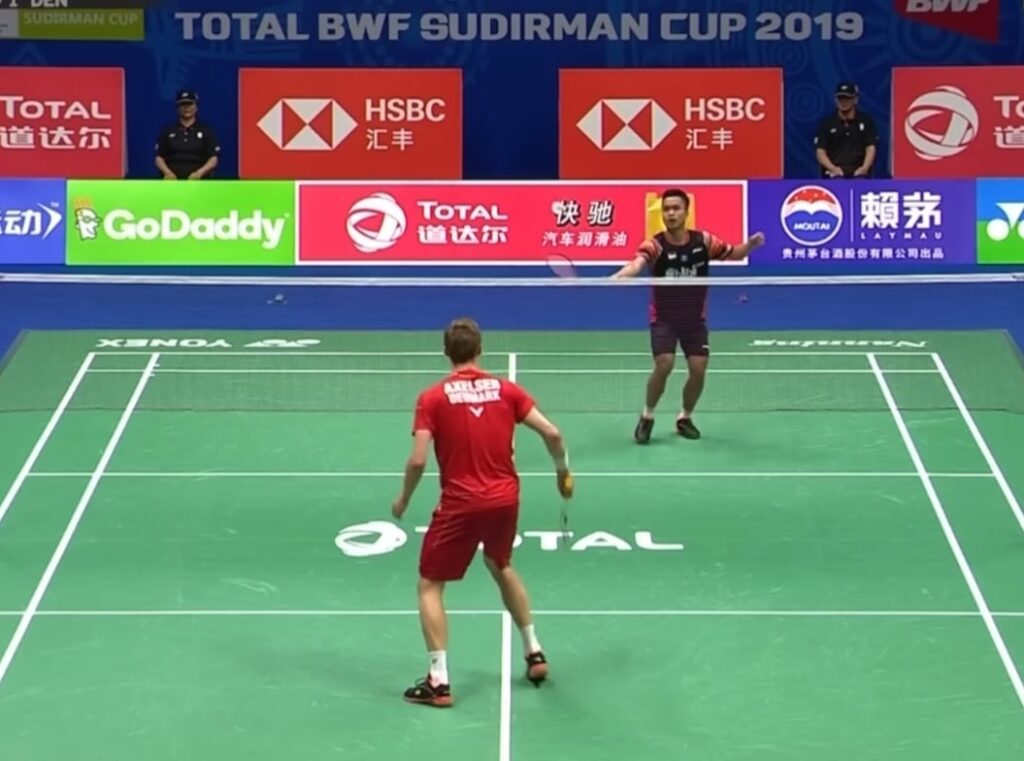 Anthony Ginting deceptive return of serve