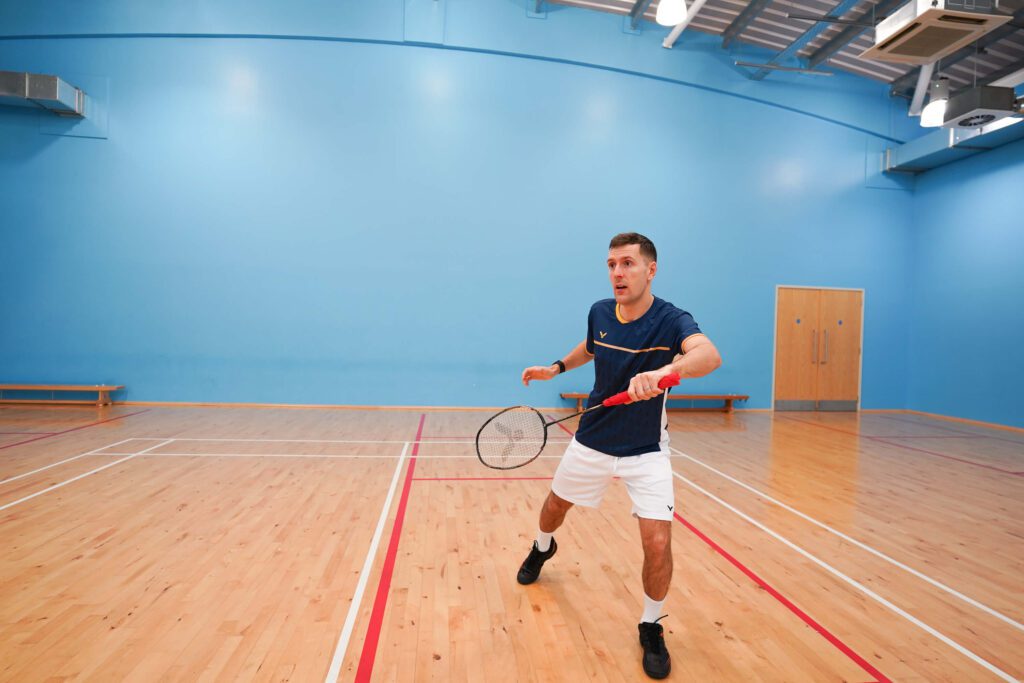 deceptive backhand net shot return for left hander