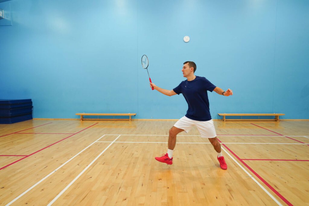 forehand drive in badminton grip technique